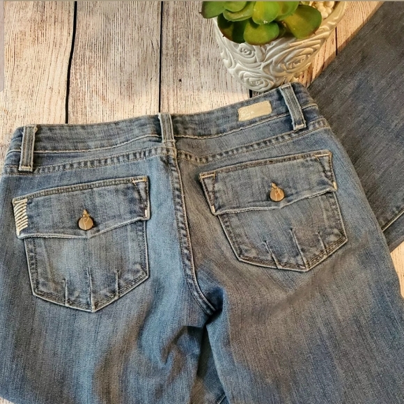 ❌SOLD❌PAIGE PREMIUM DENIM Calabasas Flare Jeans - Picture 5 of 8